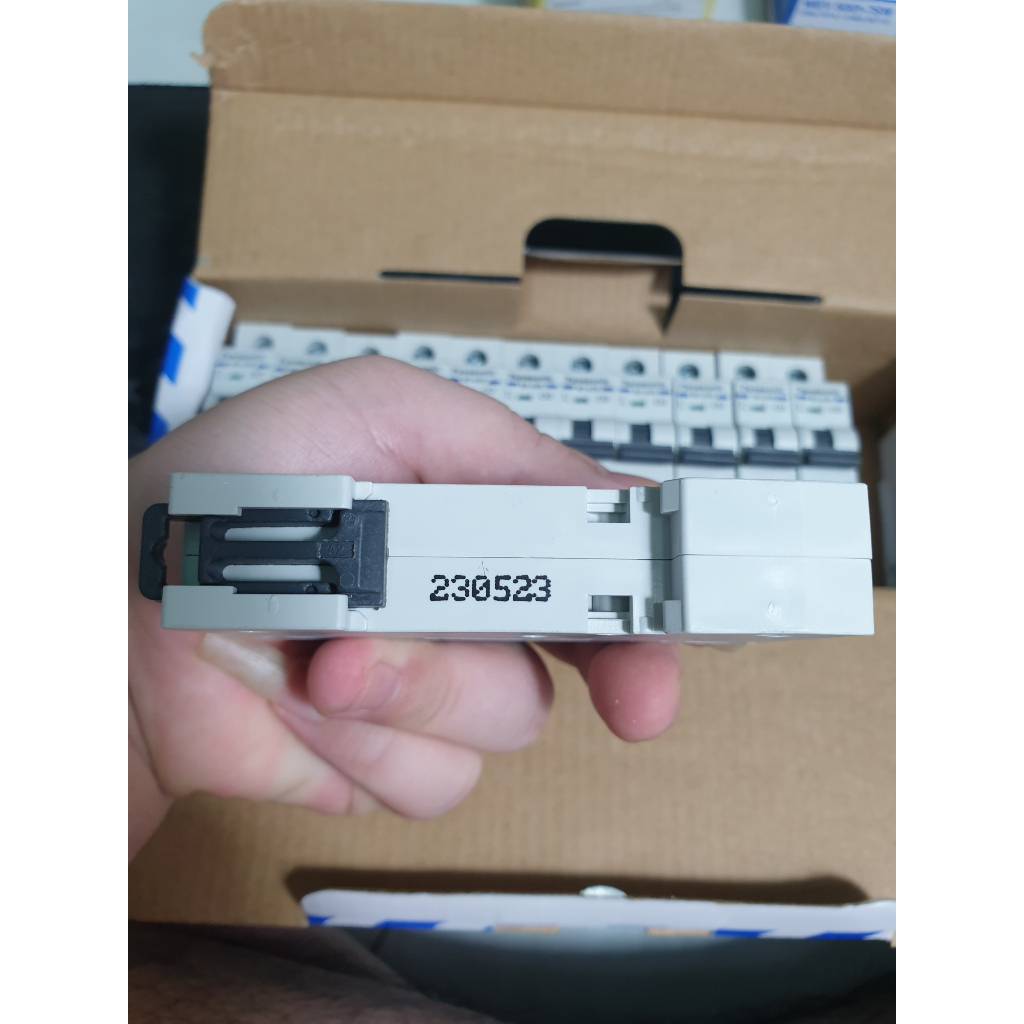 Át đơn,cài,1P, panasonic  C16 C20 C32 C40 giá rẻ