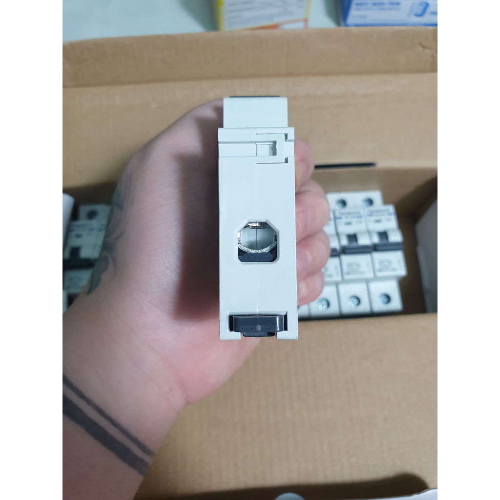 Át đơn,cài,1P, panasonic  C16 C20 C32 C40 giá rẻ