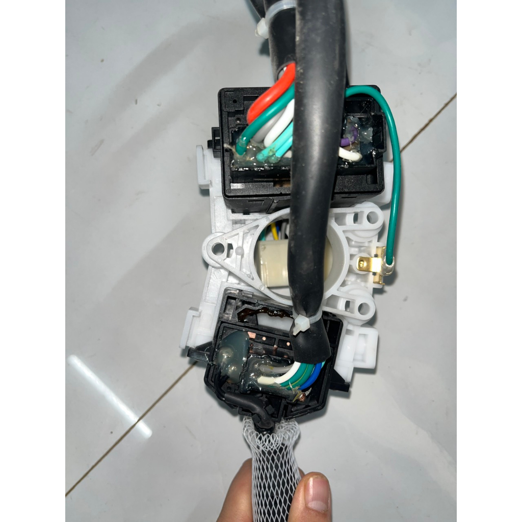 Công tắc cả bộ xi nhan gạt mưa jk350f