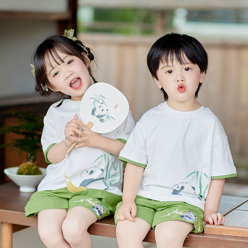 Quần áo trẻ em từ 10-40kg. Set bộ cộc tay cho bé trai và bé gái in và thêu gấu trúc siêu cute