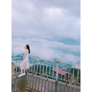 Đầm ren ulzzang công chúa dễ thương.