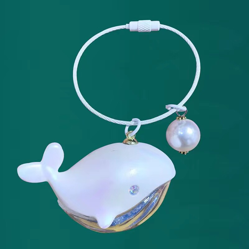 Vòng tay cá heo của Tô Tại Tại