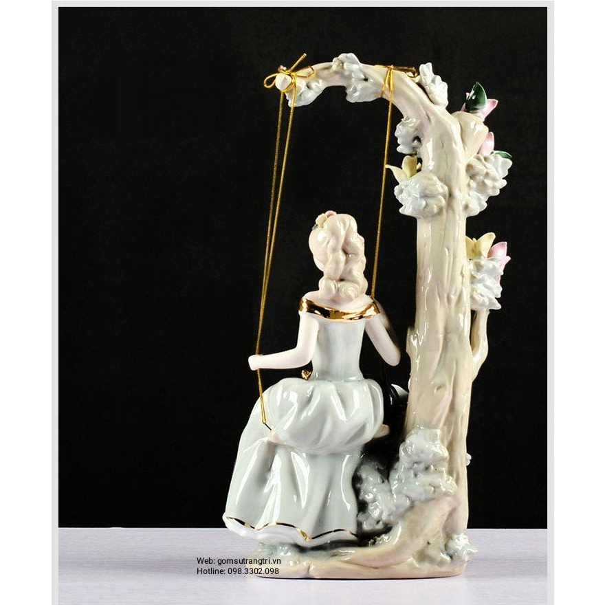 Tượng Sứ Cô Gái Châu Âu