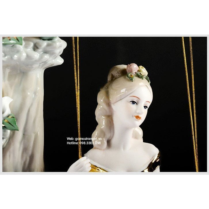 Tượng Sứ Cô Gái Châu Âu