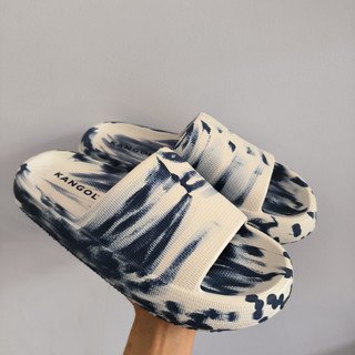 Dép quai ngang Kangol màu loang xanh đen 6255762585