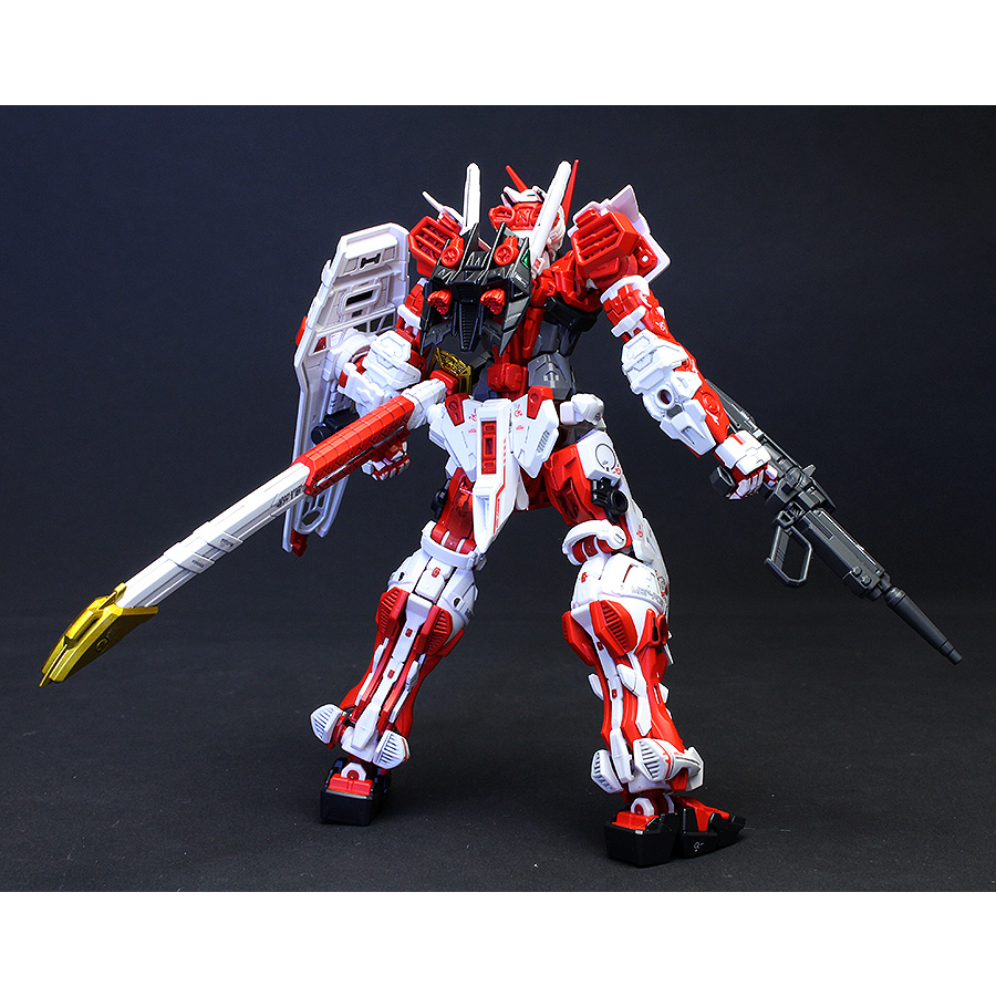 Mô hình Gundam RG 19 Astray Red Frame - Bandai