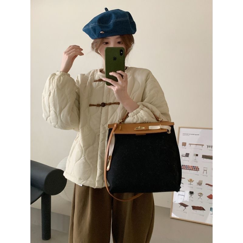 Áo phao trần ba màu nâu be xanh cổ tròn nhẹ phong cách Hàn Quốc