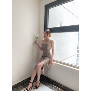 Đầm 2 dây ôm body xẻ tà (ẢNH THẬT + VIDEO)