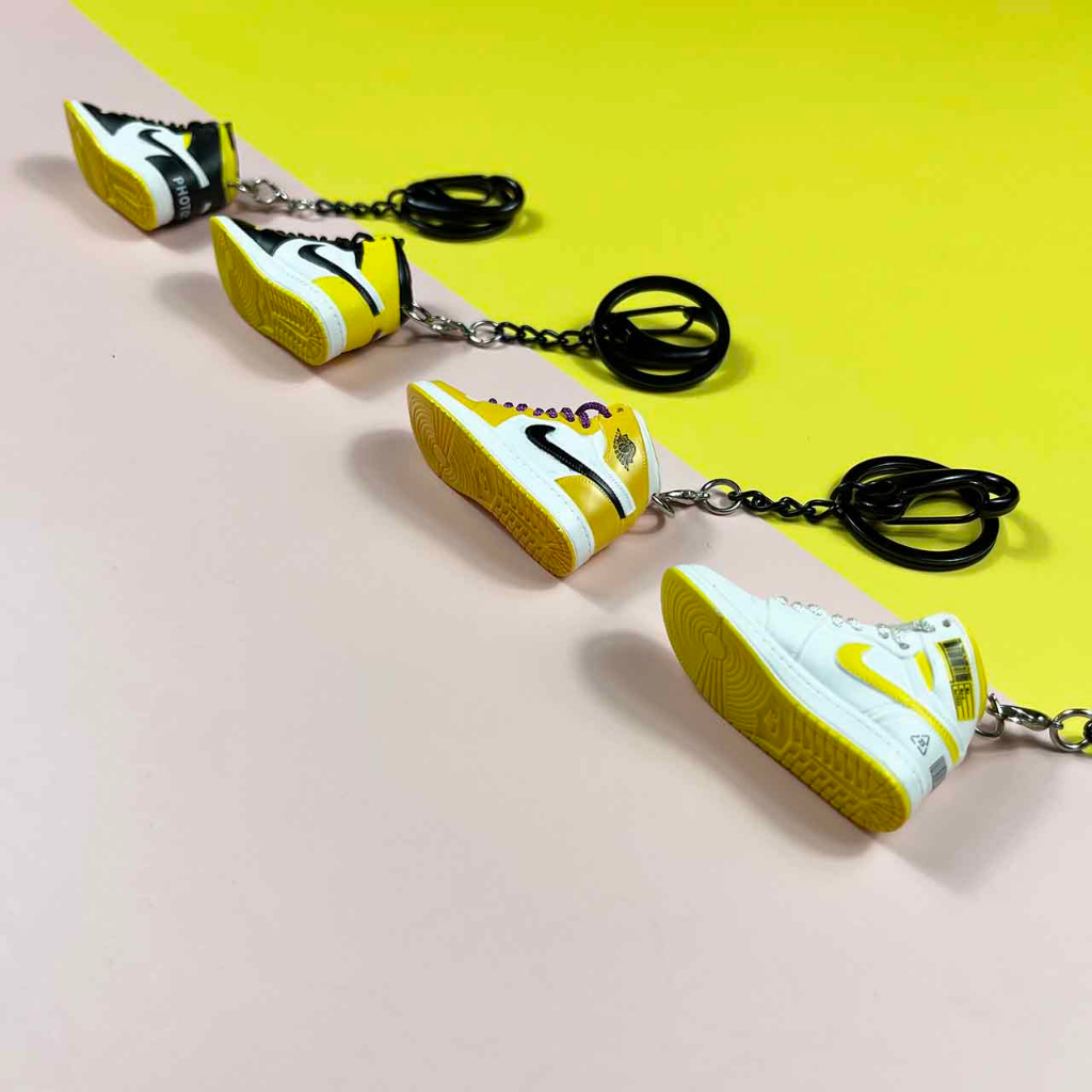 Móc khóa 3D Giày Jordan Nike Mini 3D Sneaker đi kèm hộp và 1 móc khoá cao su