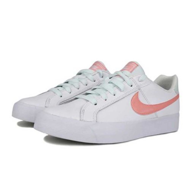 Giày Nike Court Royale size 36 hồng pastel