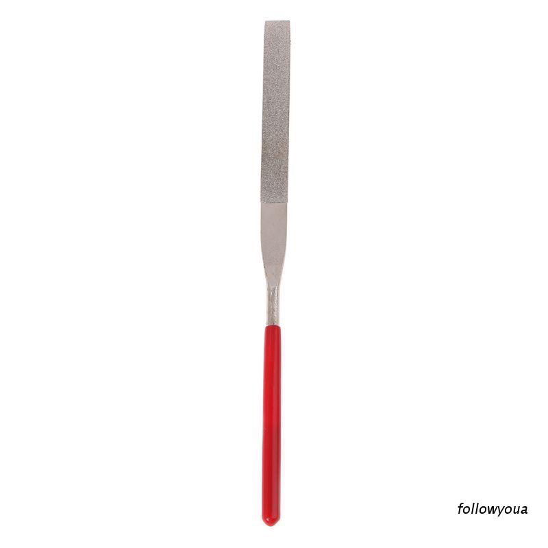 Dũa kim cương phẳng dùng để cắt các khe và góc.