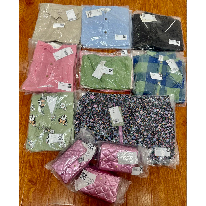 Áo khoác bé gái có mũ, hoa tiết hoa nhí săn sale Us sz 8-10y