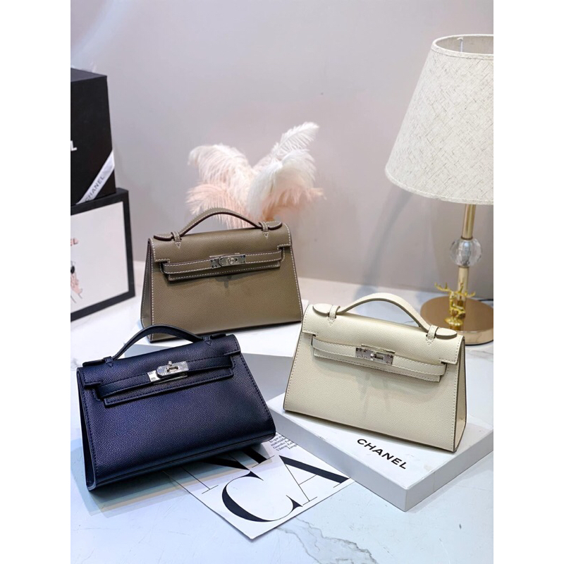 Túi Hm pochete dáng ngang Size 22cm Mẫu Mới Hot Nhất Tag Bạc full box