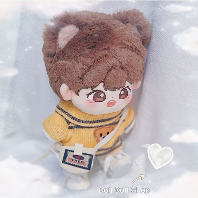 Set outfit áo thun, quần tây cho doll 20cm