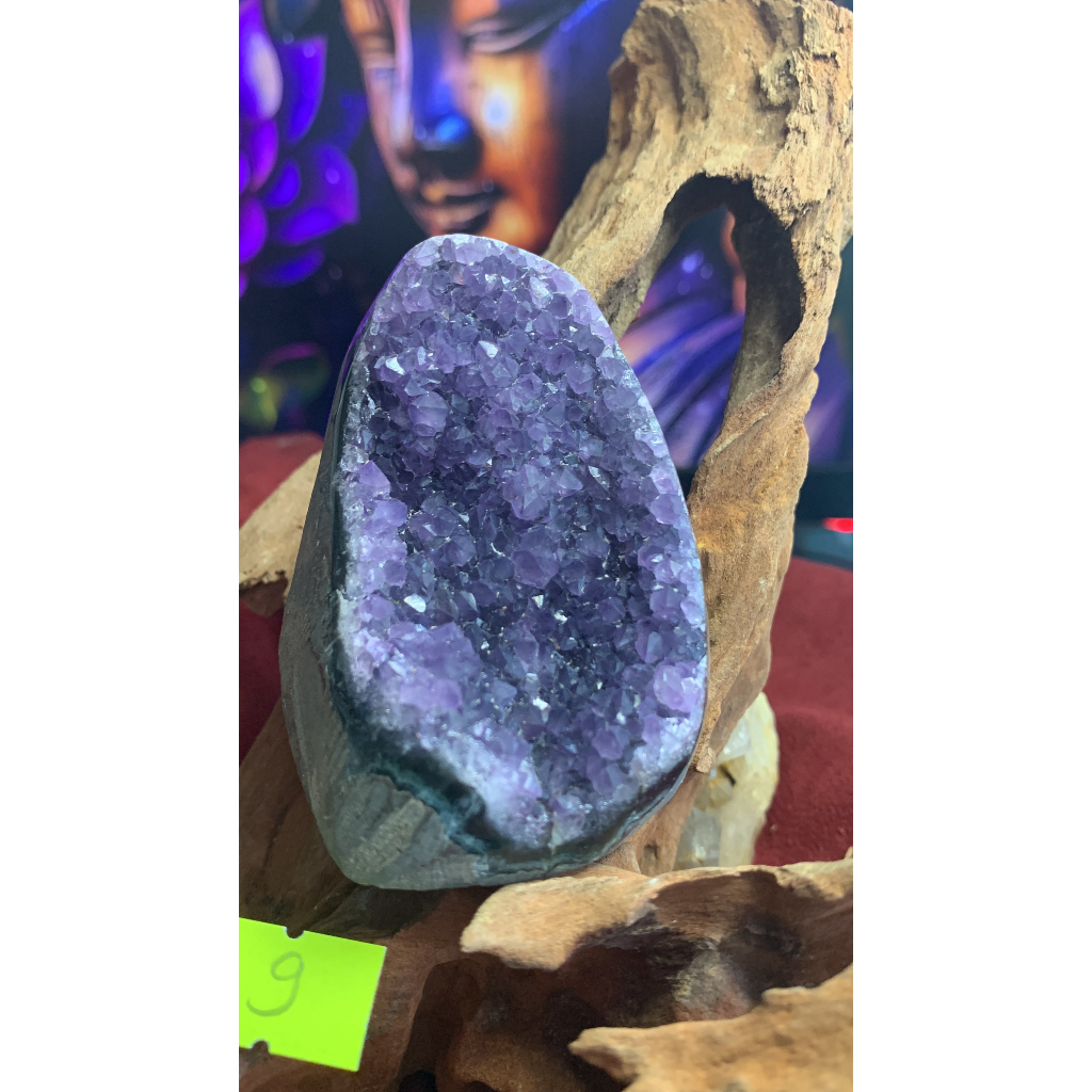 Hốc đá stone Natural trứng Thạch Anh tím Amethyst AAA lắp lánh Natural thiên nhiên năng lượng vũ trụ cao mã số 9