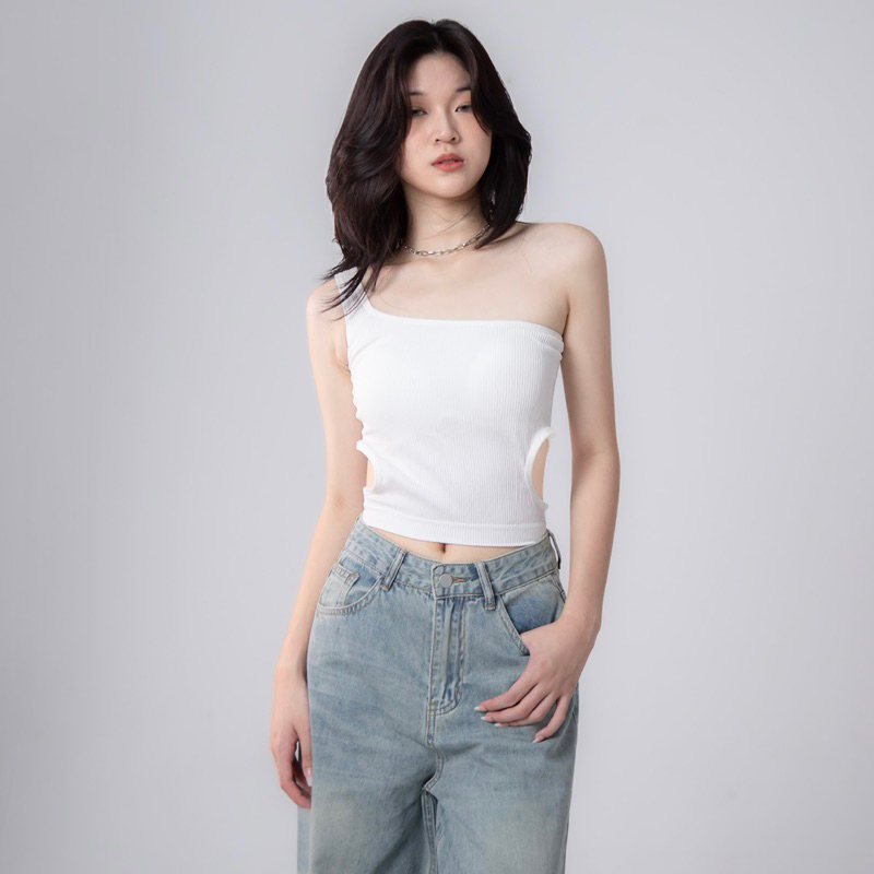 Áo thun cut-out croptop Playdate TOP
