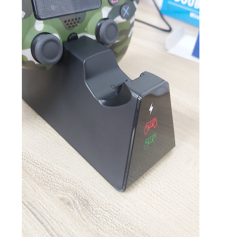 Đế sạc đôi cho tay cầm PS4, Playstation 4  có đèn LED báo hiệu sạc khi đầy pin - Dobe TP4 19012 - Hồ Phạm