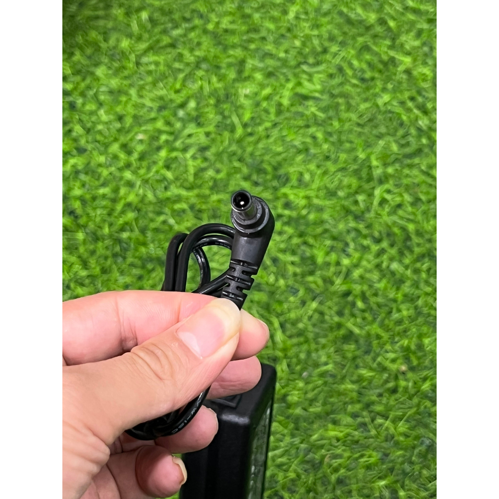 Dây nguồn màn hình máy tính LG 19V 1.2a