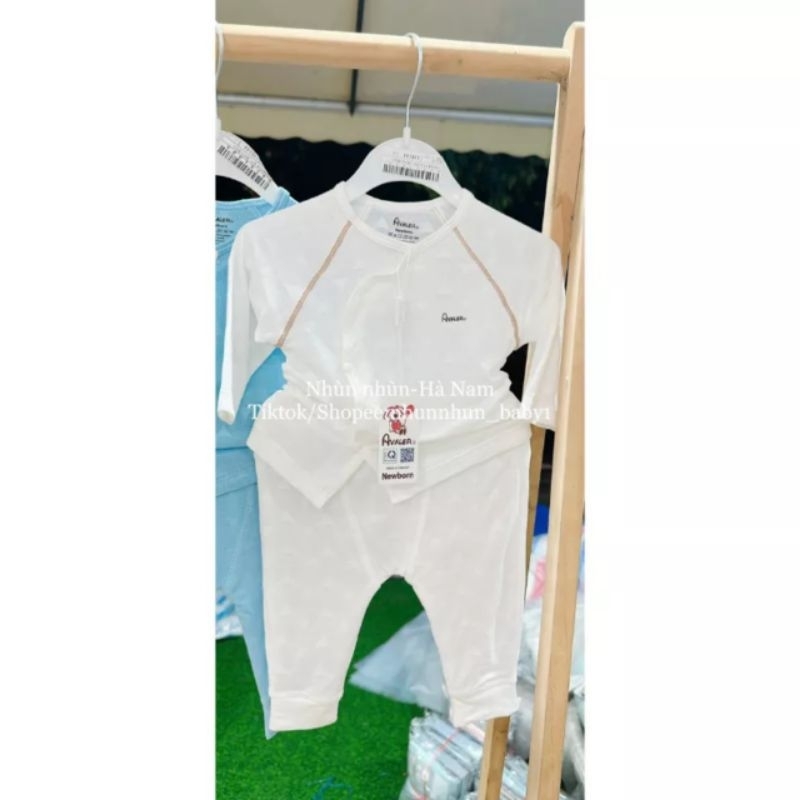 Bộ sơ sinh dài tay cài lệch Avaler chất sợi tre nhiều hoạ tiết dễ thương cho bé