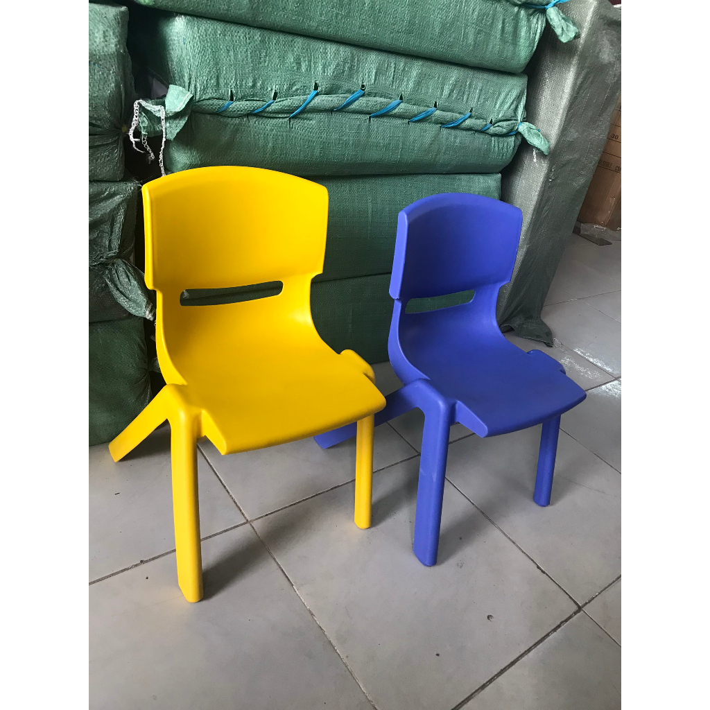 Bàn nhựa cho bé, bàn mầm non, bàn nhà trẻ nhập khẩu cao cấp kích thước 120x60x50 cm  CHƯA KÈM GHẾ