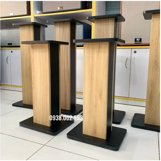 Chân Đế Để Loa Bằng Gỗ Cao 80cm