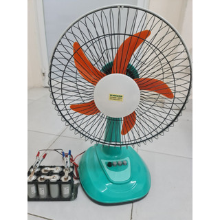 Quạt bàn V3  dùng bình ắc quy 12v