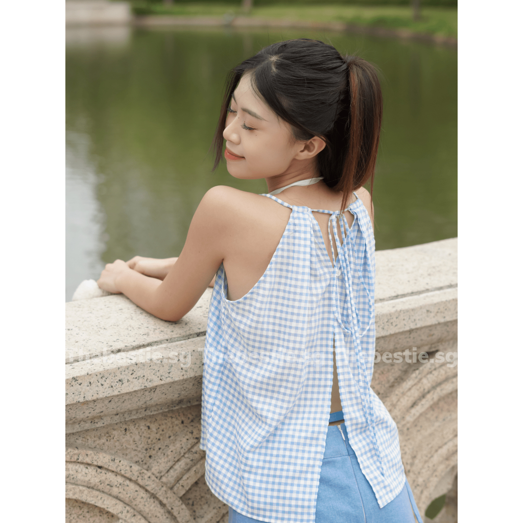 Áo hai dây caro cho hè 2023