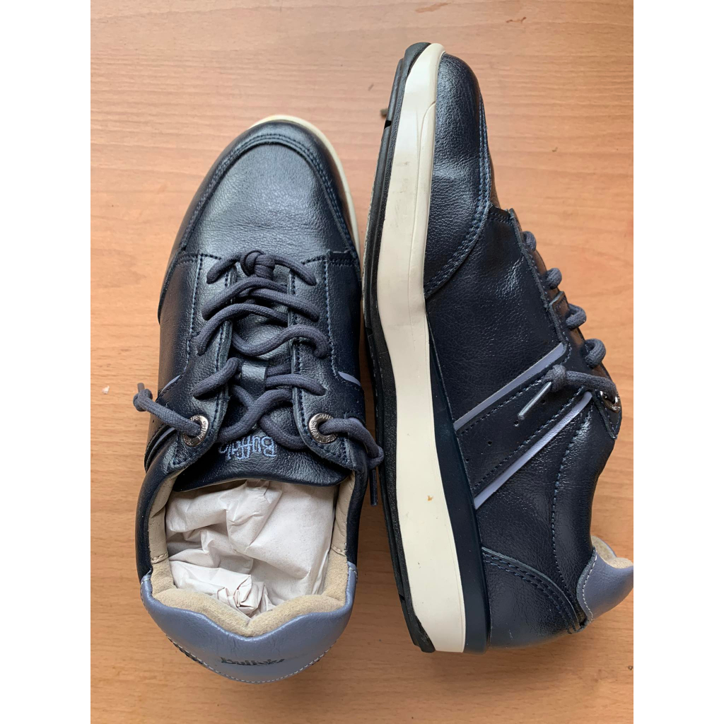 GIÀY SNEAKER NỮ DA MÀU ĐEN HIỆU BUFFALO