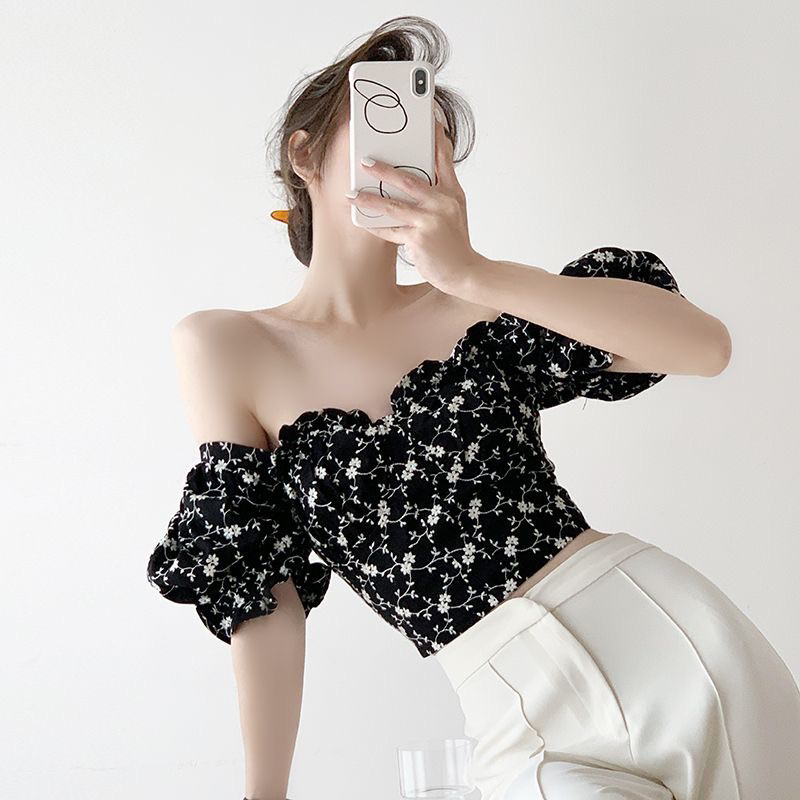 (ORDER TAOBAO) Áo Kiểu Croptop Tay Ngắn Phồng Hoạ Tiết Hoa Nữ Tính Phong Cách Tiểu Thư Hàn Quốc