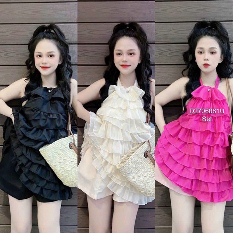 Set bộ áo cổ yếm phối bèo tầng kèm quần short xinh xắn!