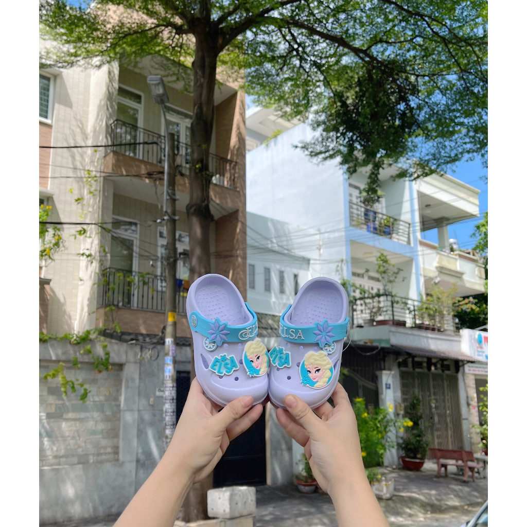 DÉP NHỰA BÉ GÁI  Sz150-220 Dép nhựa hoạ tiết công chúa phối 3 màu. Chất liệu nhựa Eva cao cấp siêu bền, nhẹ, êm