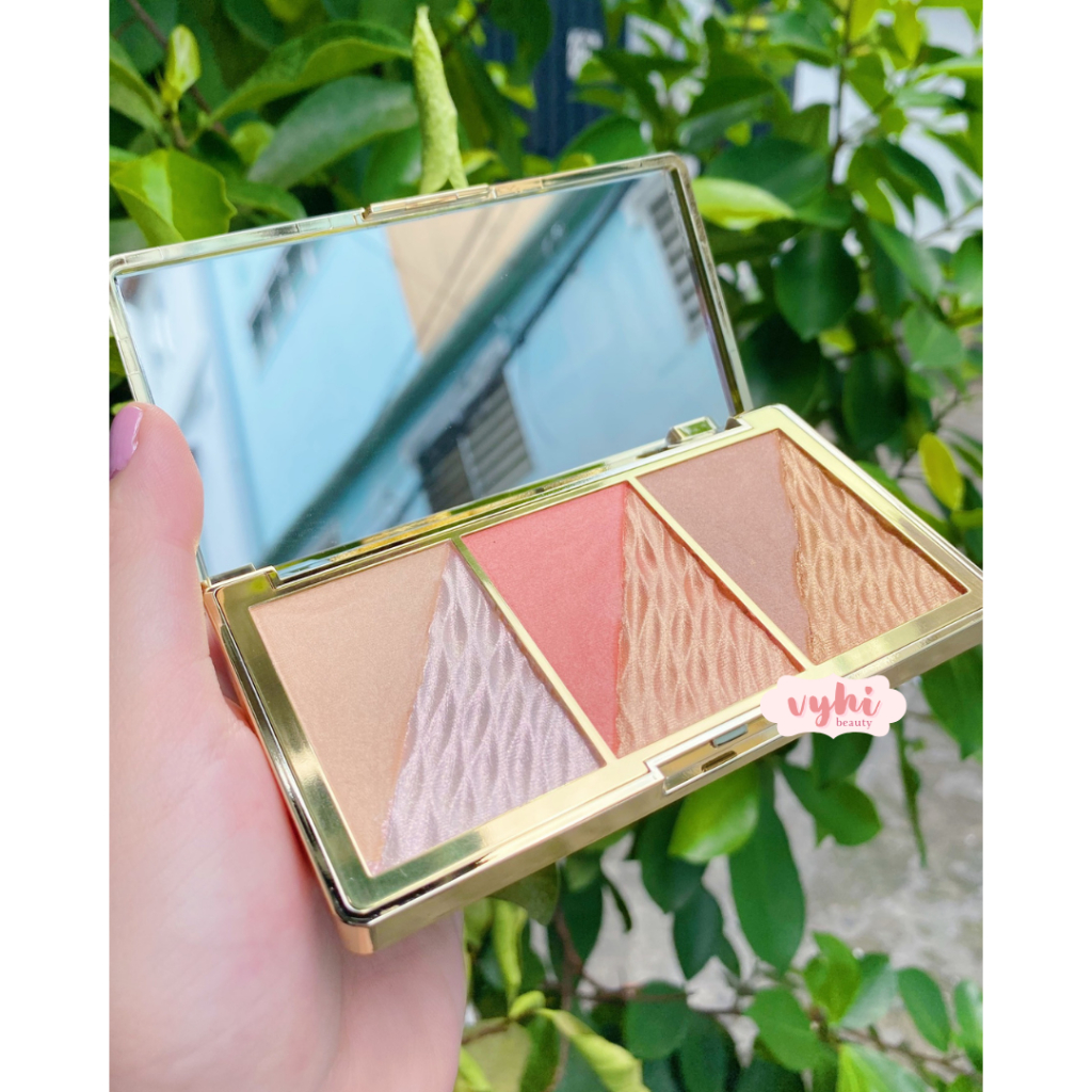 Bảng má Revolution Pro Crystal Luxe 3 ô gồm phấn má + bắt sáng + tạo khối