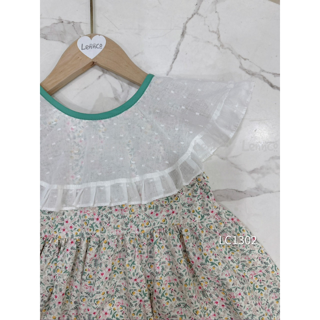 Váy Lennco hoa xanh cổ thô trắng nảy hạt cho bé gái