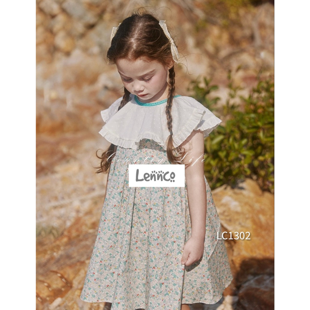 Váy Lennco hoa xanh cổ thô trắng nảy hạt cho bé gái