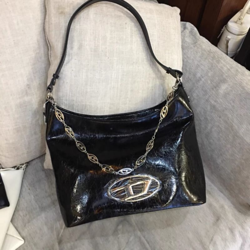 TÚI DIESEL DÁNG HOBO BAG