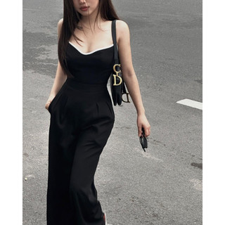Jumpsuit hai dây viền trắng - Quần ống xuông rộng