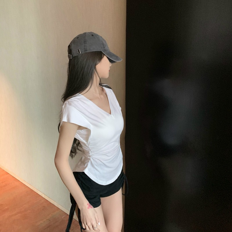 Áo thun cổ tim nữ dáng ôm tôn eo phong cách thời thượng - AOT03