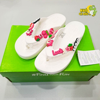 Jiibitz charm sticker đá hình gấu dâu hồng, gấu lotso gắn trang trí dép sục cross - Nhà Cá Sấu