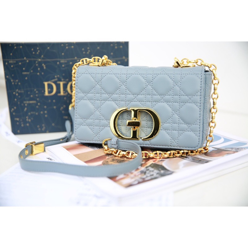 Túi đeo chéo Dior caro tag vàng full2box xinh về 3 màu basic W566-20