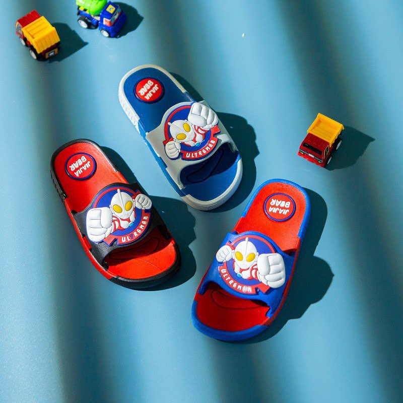 Dép lê siêu nhân điện quan utraman