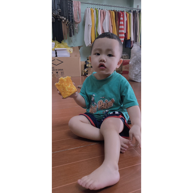 Bánh mì dài chà bông kem