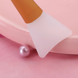 cọ silicol đắp mặt nạ