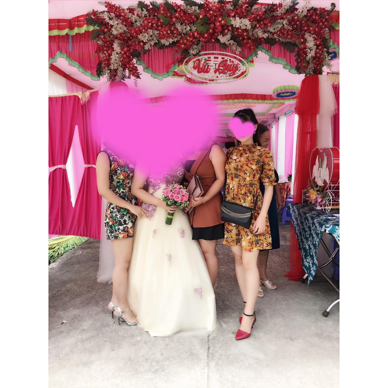 Thanh lý váy đầm