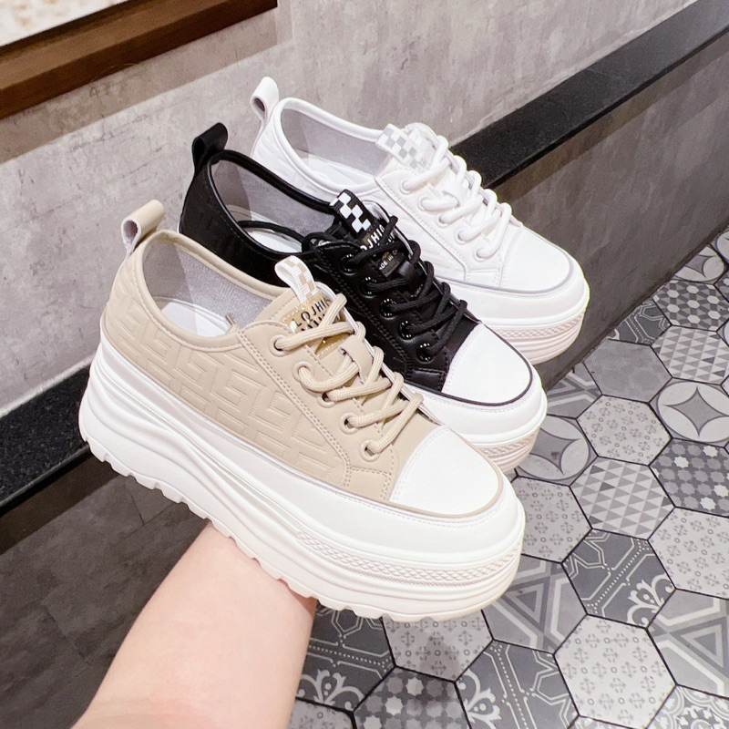 Giày thể thao sneaker da thật hoạ tiết dập nổi, hàng quảng châu cao cấp