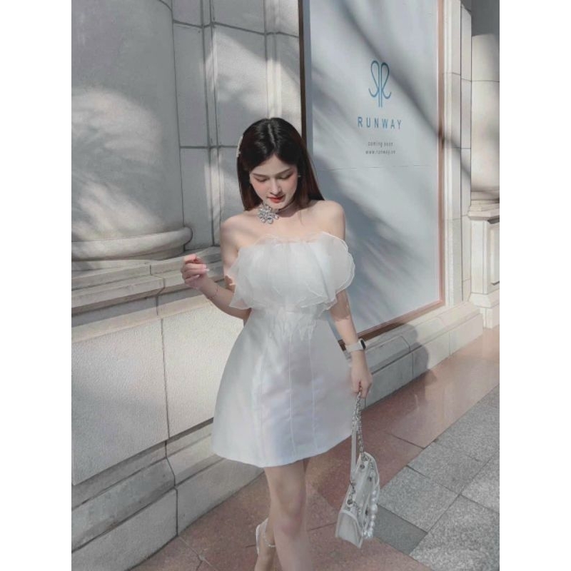 đầm taffta trắng phối ngực