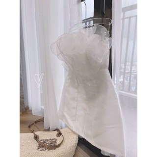 đầm taffta trắng phối ngực