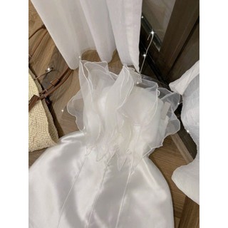 đầm taffta trắng phối ngực