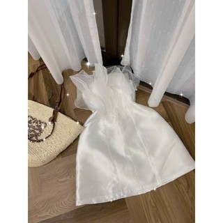 đầm taffta trắng phối ngực