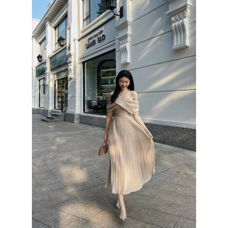 Váy tơ nến trễ vai siêu xinh