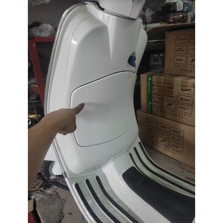 Nắp cốp trước vespa , ốp bụng vespa LX Primavera sprint chính hãng